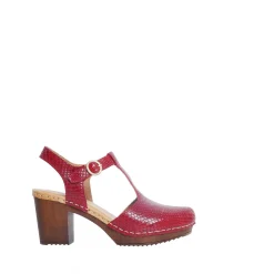 Amelia Clogs — Red