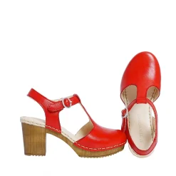 Amelia Clogs — Red