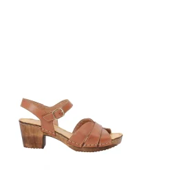 Amy Clogs — Cognac