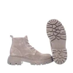 Aretha Laced boots — Taupe