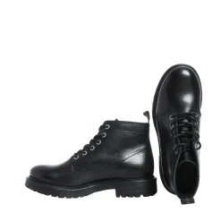 Berit Laced boots — Black