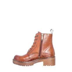 Clarisse Laced boots — Cognac