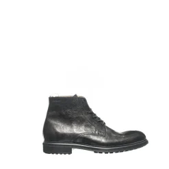 EMIL Laced boots — Black