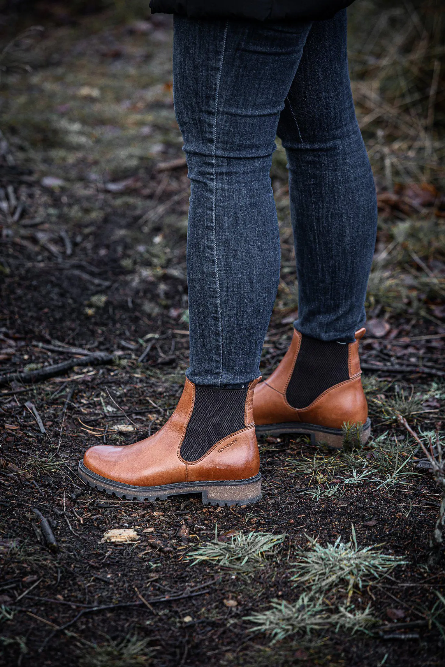Isadora Chelsea boots — Cognac