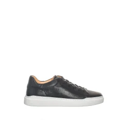 Isolde Sneakers — Black