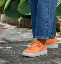 Isolde Sneakers — Orange