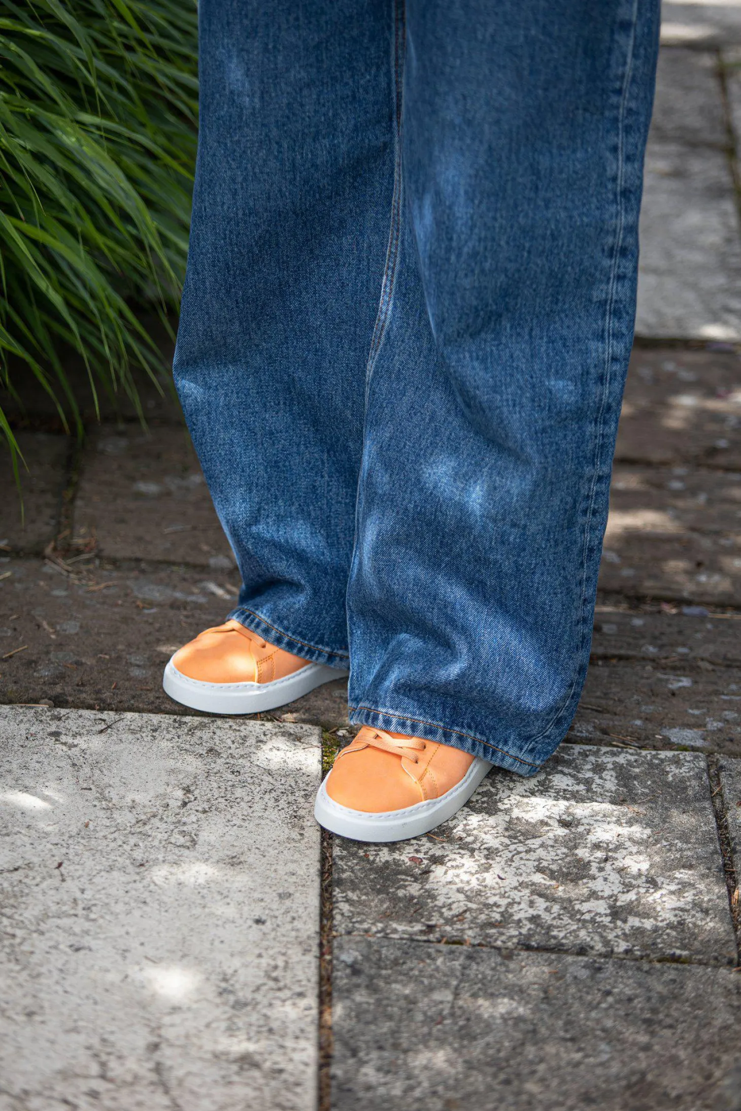 Isolde Sneakers — Orange