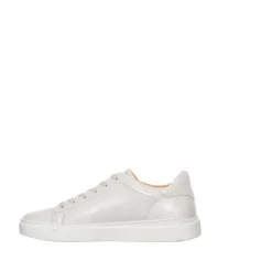 Isolde Sneakers — White