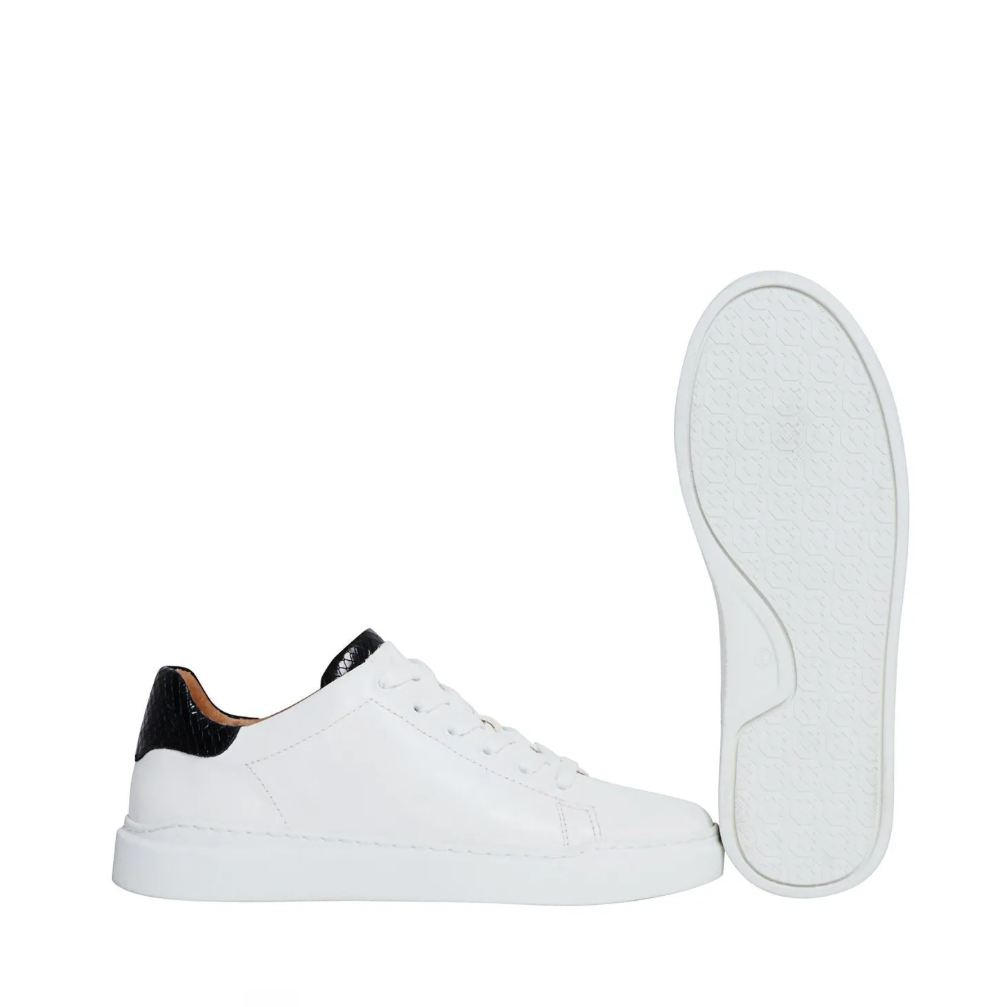 Isolde Sneakers — White/Black