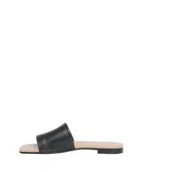 Madeleine Slip-in — Black