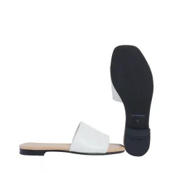 Madeleine Slip-in — White