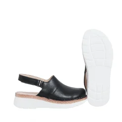 Maya 2 Sandals — Black