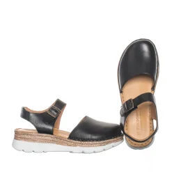 Maya Sandals — Black