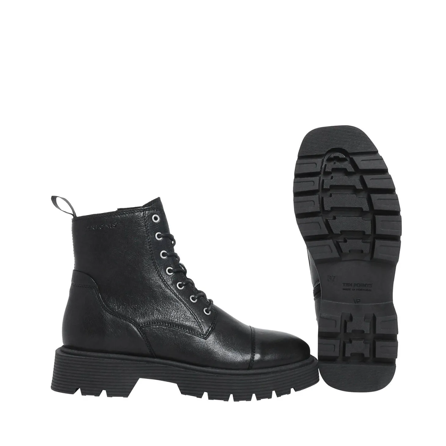 Mimmi Laced boots — Black