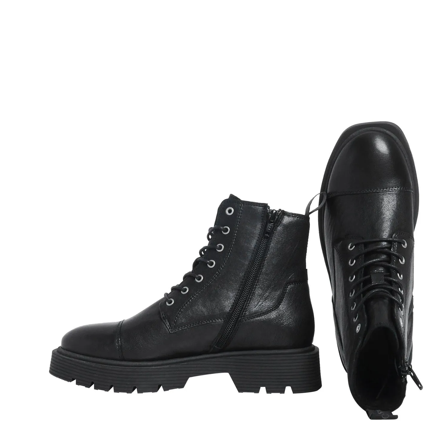 Mimmi Laced boots — Black