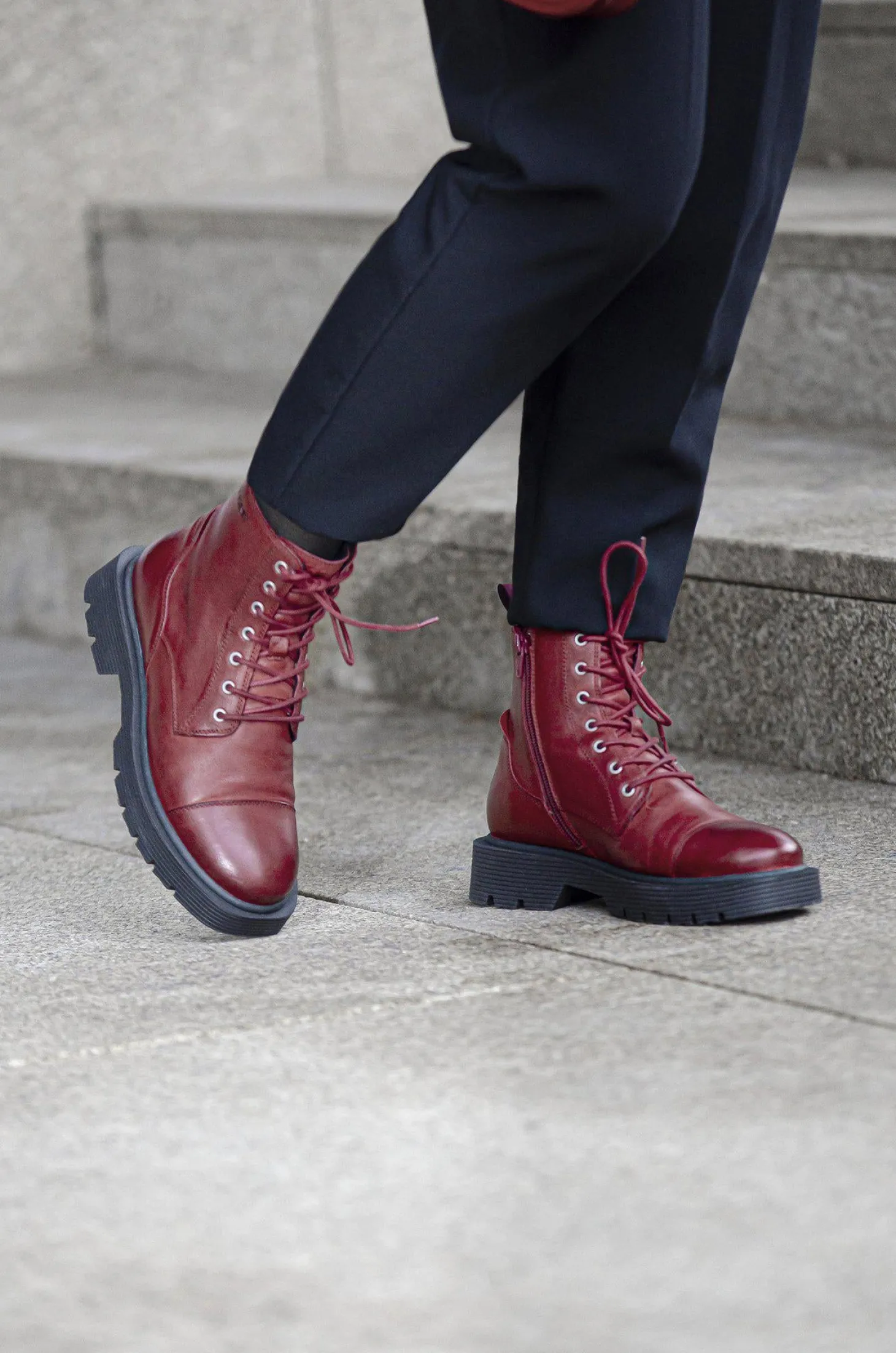 Mimmi Laced boots — Red