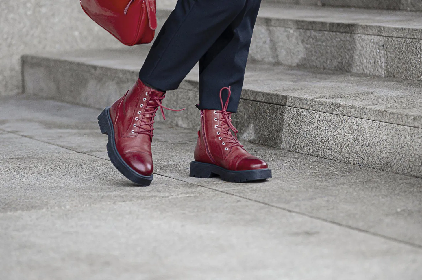 Mimmi Laced boots — Red