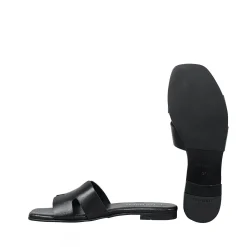 New Madeleine Slip-in — Black