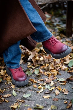 Pandora Chunky Laced boots — Sundried Tomato