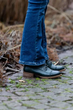 Pandora Laced boots — Botanical green