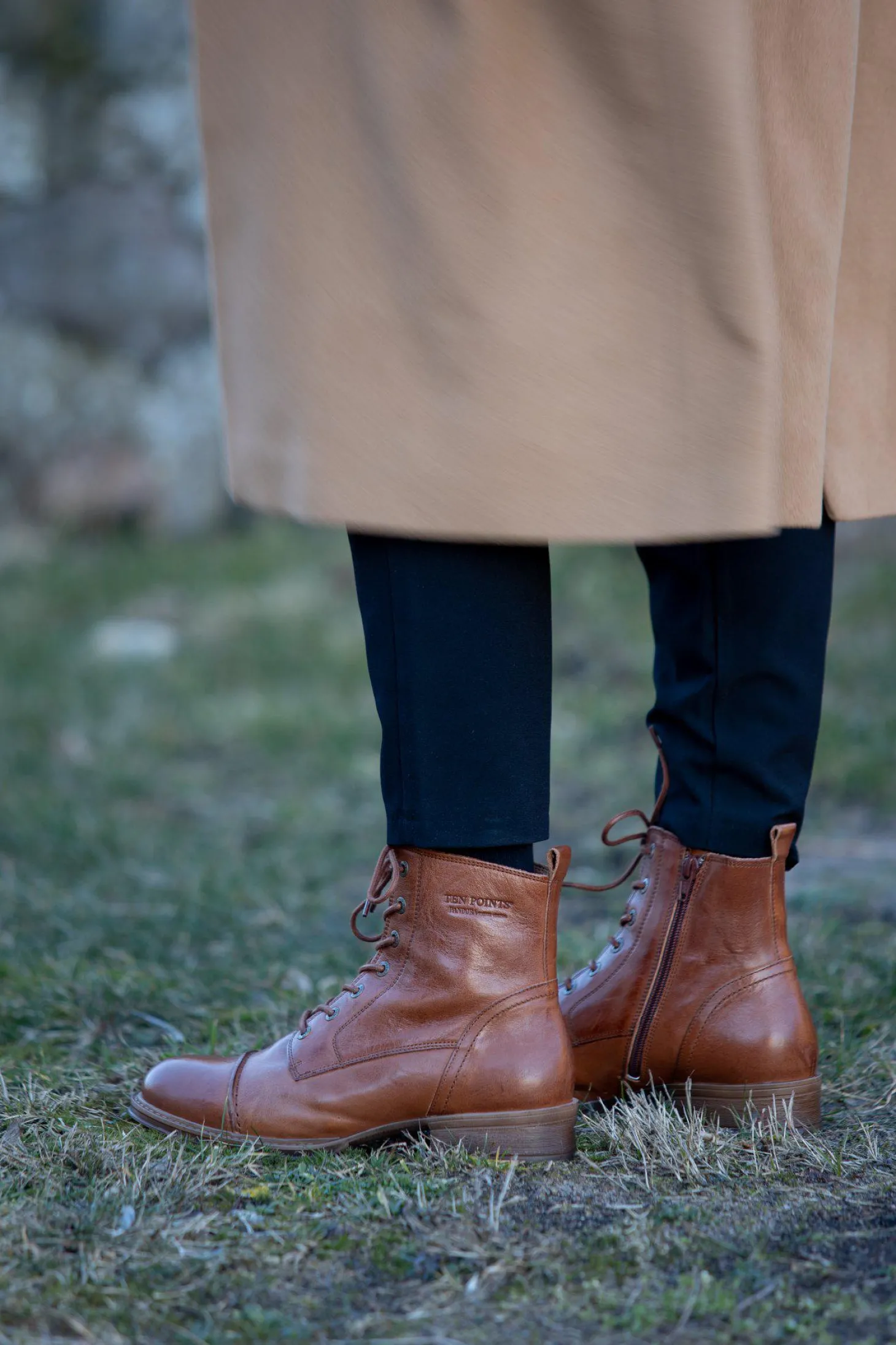 Pandora Laced boots — Cognac