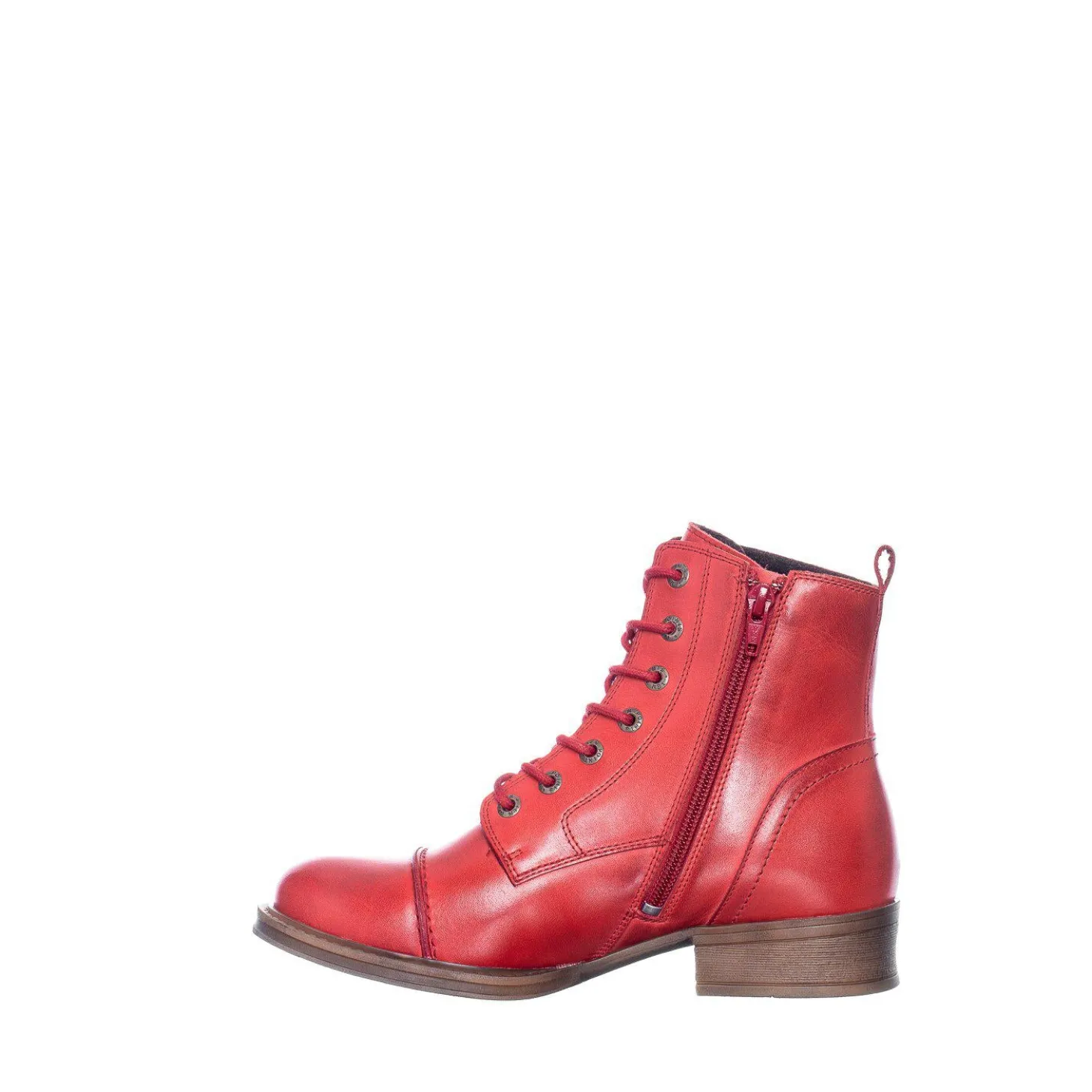Pandora Laced boots — Ruby red
