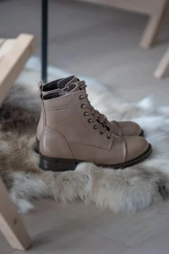 Pandora Laced boots — Taupe
