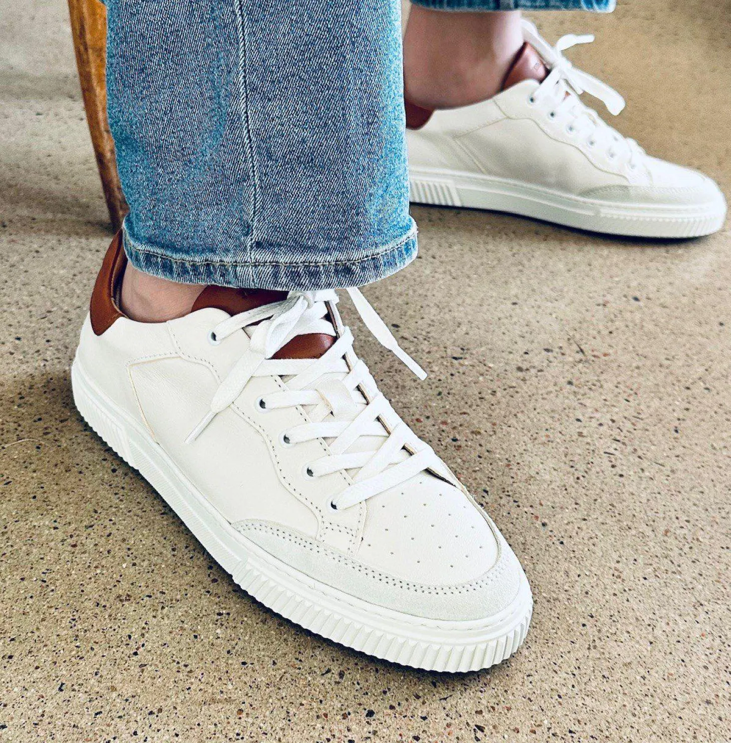 Toni Sneakers — White/Cognac