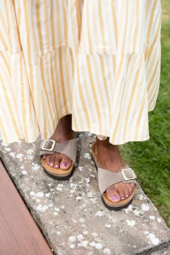 Vivienne Slip-in — Taupe
